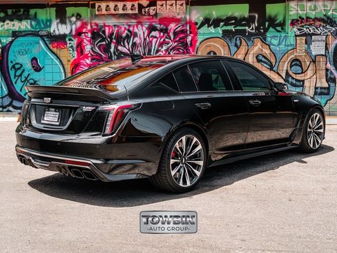 Used 2023 Cadillac CT5 V Blackwing RWD image 5