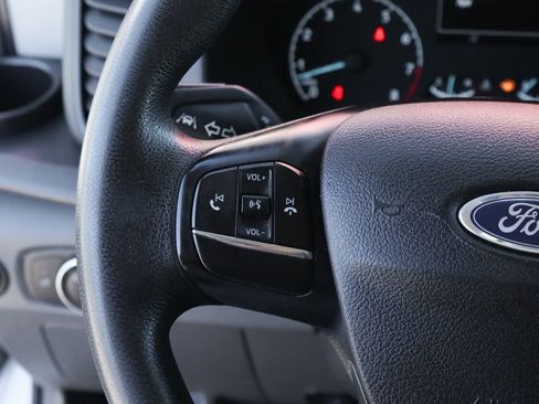 Used 2022 Ford Transit 350 DRW image 22