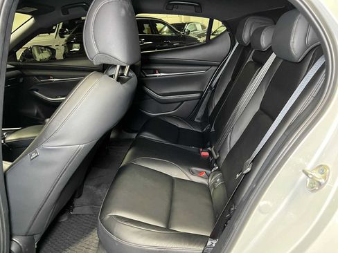 Used 2025 MAZDA MAZDA3 s Sport FWD image 19