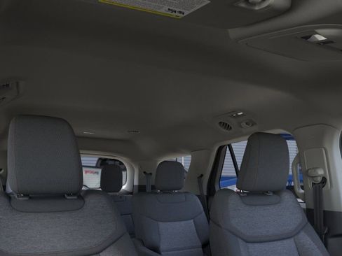 New 2026 Ford Explorer Active AWD/4WD image 22
