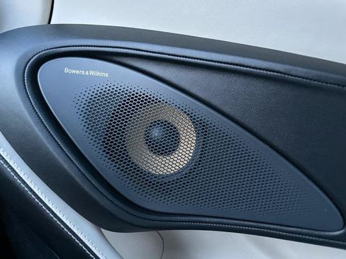 Used 2017 McLaren 570S Coupe RWD image 11