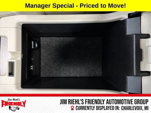 Used 2012 Subaru Outback 2.5i Limited w/ Moonroof Pkg AWD/4WD image 22