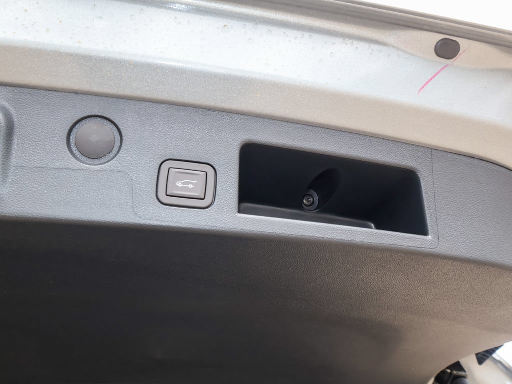 New 2027 GMC Terrain AT4 w/ Convenience Package III AWD/4WD image 6