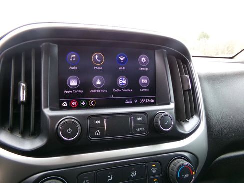 Used 2022 Chevrolet Colorado LT image 15