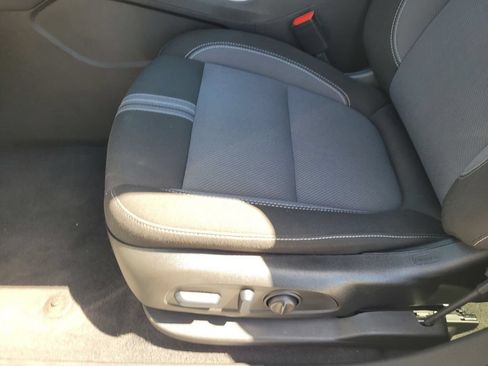 Used 2025 Chevrolet Blazer LT AWD/4WD image 15