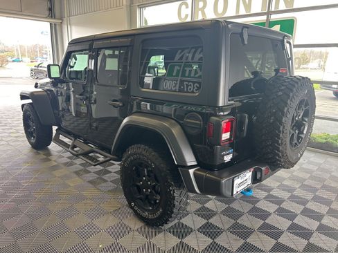 Used 2023 Jeep Wrangler Unlimited w/ Cold Weather Group image 4