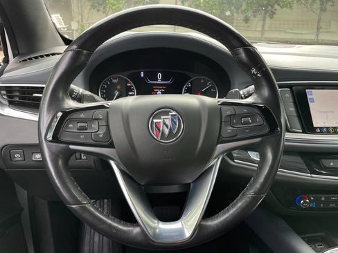 Used 2024 Buick Enclave Premium AWD/4WD image 15