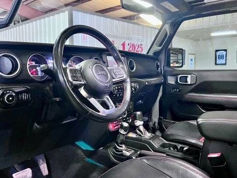 Used 2020 Jeep Wrangler Unlimited Rubicon w/ Quick Order Package 28Y Recon AWD/4WD image 12