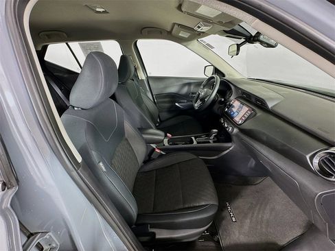 Used 2023 Nissan Kicks SV image 26