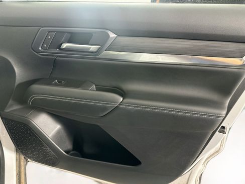 Used 2025 GMC Terrain Elevation FWD image 31