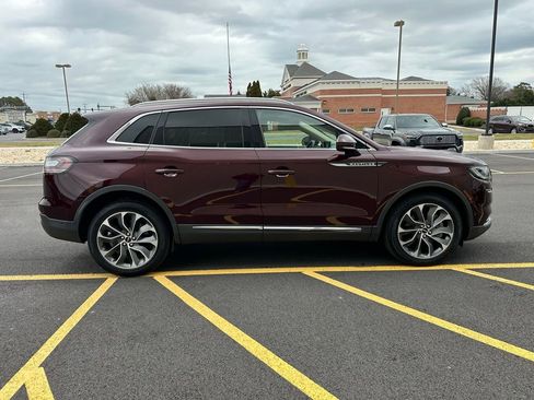 Used 2023 Lincoln Nautilus Reserve w/ Equipment Group 201A image 9