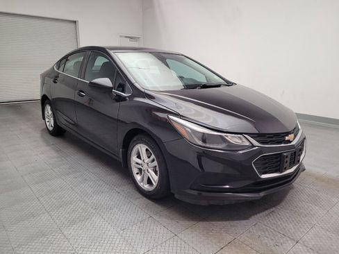Used 2016 Chevrolet Cruze LT FWD image 13
