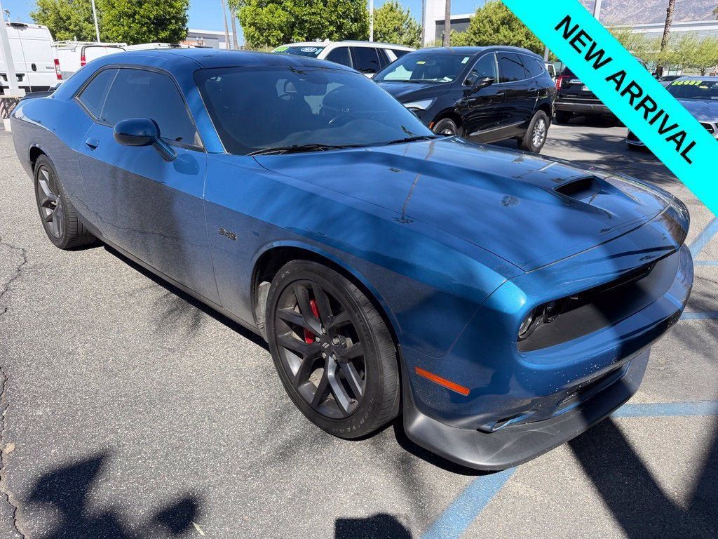 Used 2023 Dodge Challenger R/T w/ Blacktop Package RWD image 2