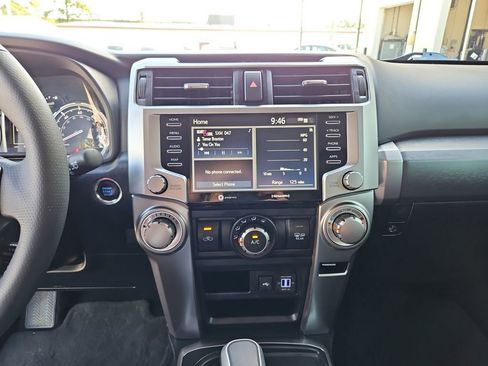 Used 2022 Toyota 4Runner TRD Sport image 16