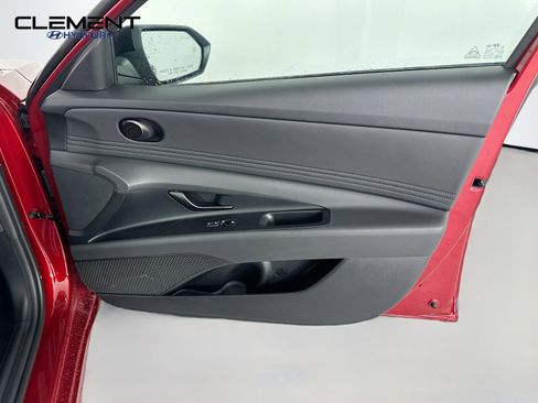 New 2026 Hyundai Elantra SEL Sport Premium FWD image 31