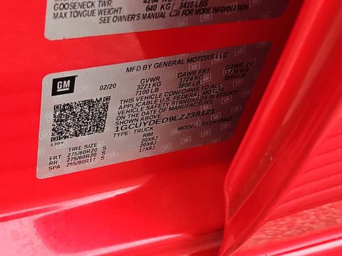 Used 2020 Chevrolet Silverado 1500 LT w/ All-Star Edition image 36