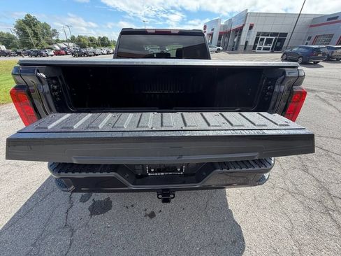 Used 2025 GMC Sierra 1500 Elevation AWD/4WD image 42