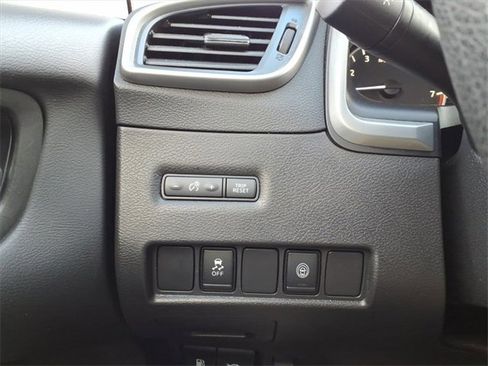 Used 2023 Nissan Murano S image 13