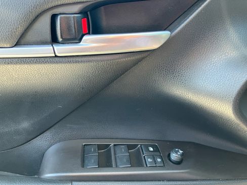 Used 2023 Toyota Camry SE image 35