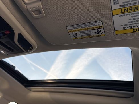 Certified 2025 Subaru Outback Limited XT image 24