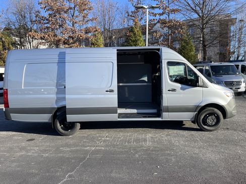 New 2026 Mercedes-Benz Sprinter 3500 image 6