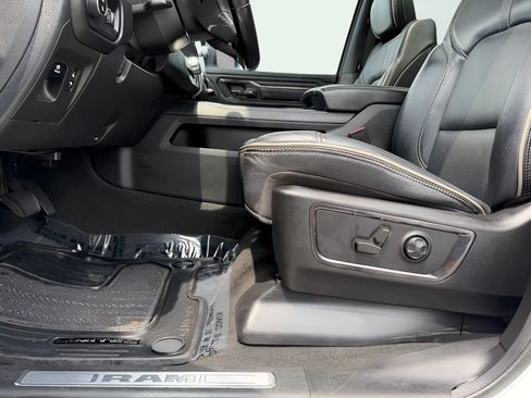 Used 2022 RAM 1500 Limited AWD/4WD image 42