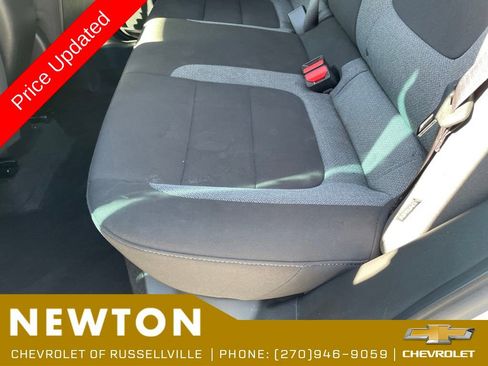 Used 2023 Chevrolet TrailBlazer LT FWD image 35
