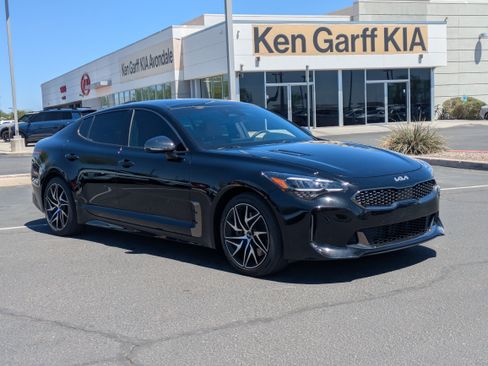 Used 2023 Kia Stinger GT-Line w/ Sun & Sound Package RWD image 7