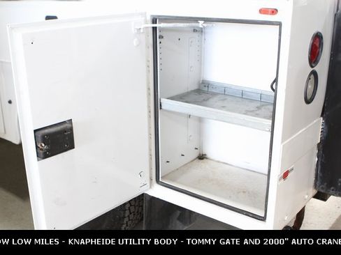 Used 2015 Ford F350 XL w/ Power Equipment Group image 38