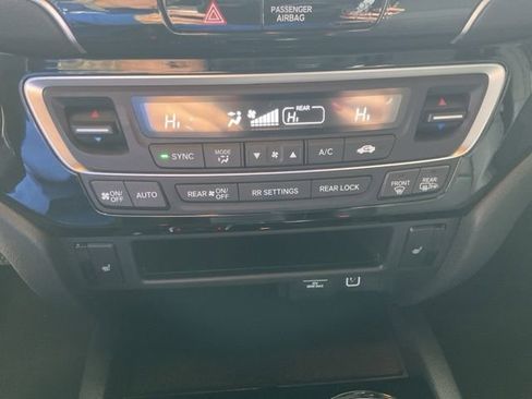 Used 2021 Honda Passport Touring image 14