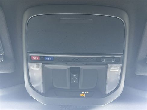 Certified 2025 Subaru Forester Premium w/ Protection Package image 23