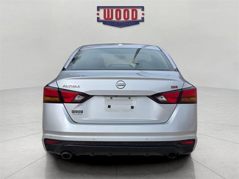 Used 2023 Nissan Altima 2.5 SR image 3