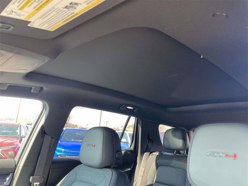 New 2026 GMC Terrain AT4 image 18
