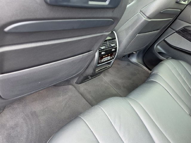 Used 2021 BMW X7 M50i AWD/4WD image 32
