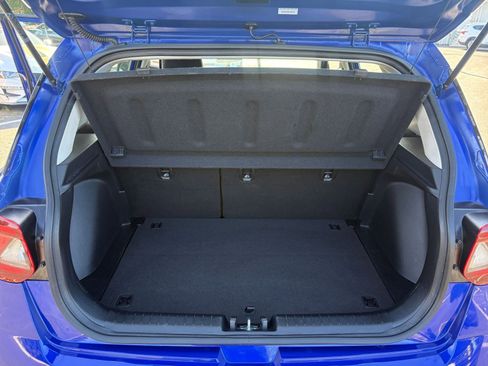 Used 2025 Hyundai Venue SEL image 31