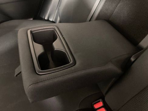 Used 2024 Toyota RAV4 LE AWD/4WD image 14