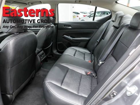 Used 2025 Nissan Altima 2.5 SL image 21