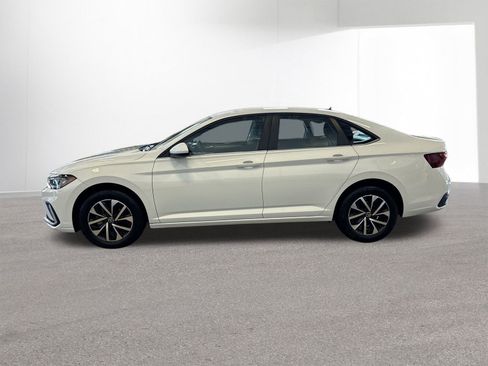 Used 2025 Volkswagen Jetta S image 27