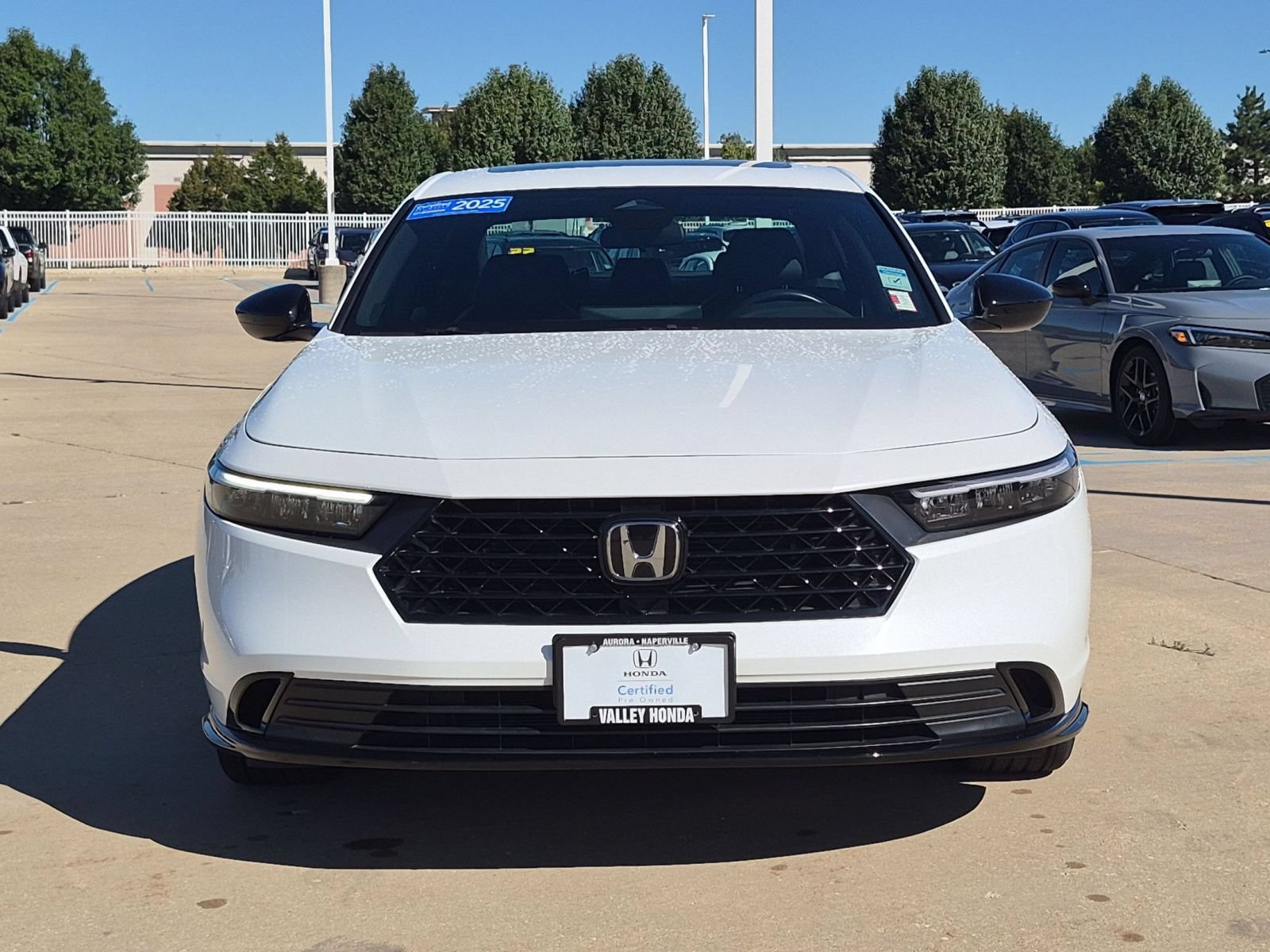 Used 2025 Honda Accord Sport image 3
