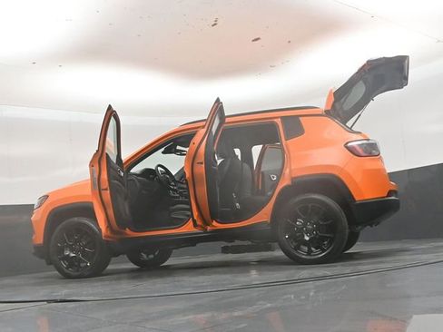 New 2026 Jeep Compass Latitude AWD/4WD image 55