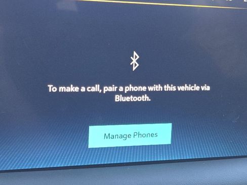 Used 2024 Chevrolet Suburban RST w/ Luxury Package image 8