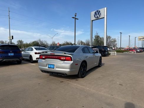 Used 2012 Dodge Charger SXT Plus RWD image 5