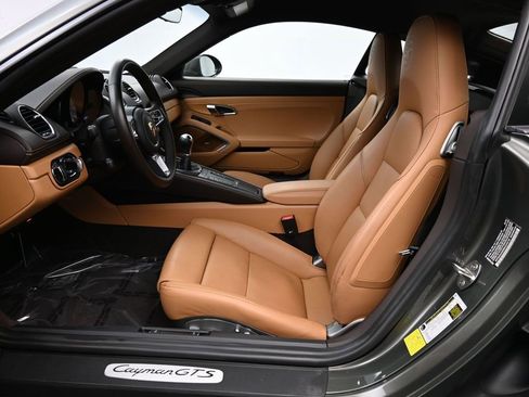 Used 2024 Porsche 718 Cayman GT4 image 7