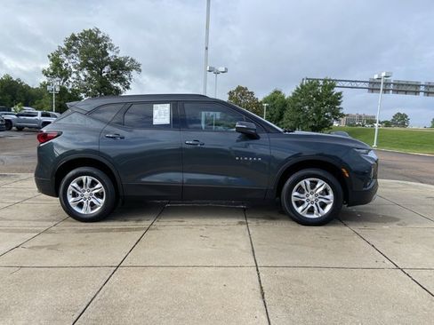 Used 2020 Chevrolet Blazer LT FWD image 13