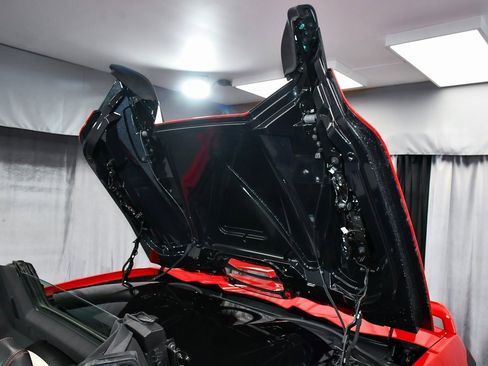 Used 2024 Chevrolet Corvette Stingray w/ Z51 Performance Package image 76