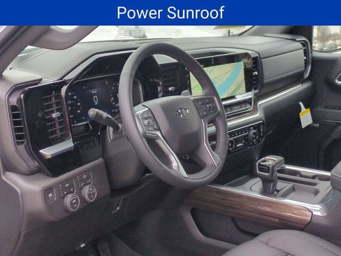 New 2026 Chevrolet Silverado 1500 RST w/ Convenience Package II AWD/4WD image 10
