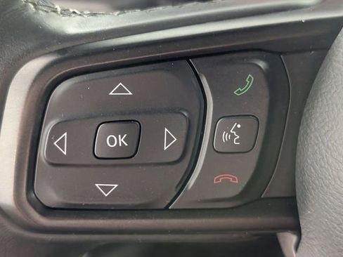 Used 2022 Jeep Wrangler Unlimited Sport AWD/4WD image 14