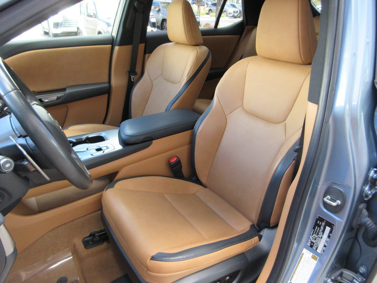 Used 2023 Lexus RZ 450e Premium w/ Technology Package AWD/4WD image 30