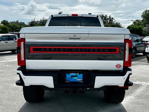 New 2026 Ford F250 Lariat w/ Black Appearance Package image 5