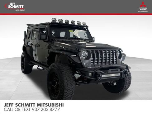 Used 2019 Jeep Wrangler Unlimited Sahara w/ Safety Group AWD/4WD image 1
